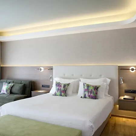 Wyndham Hotell 5*